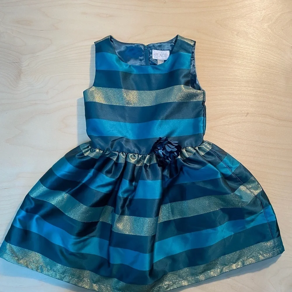 PLACE Sleeveless Dress size 6 (GL)